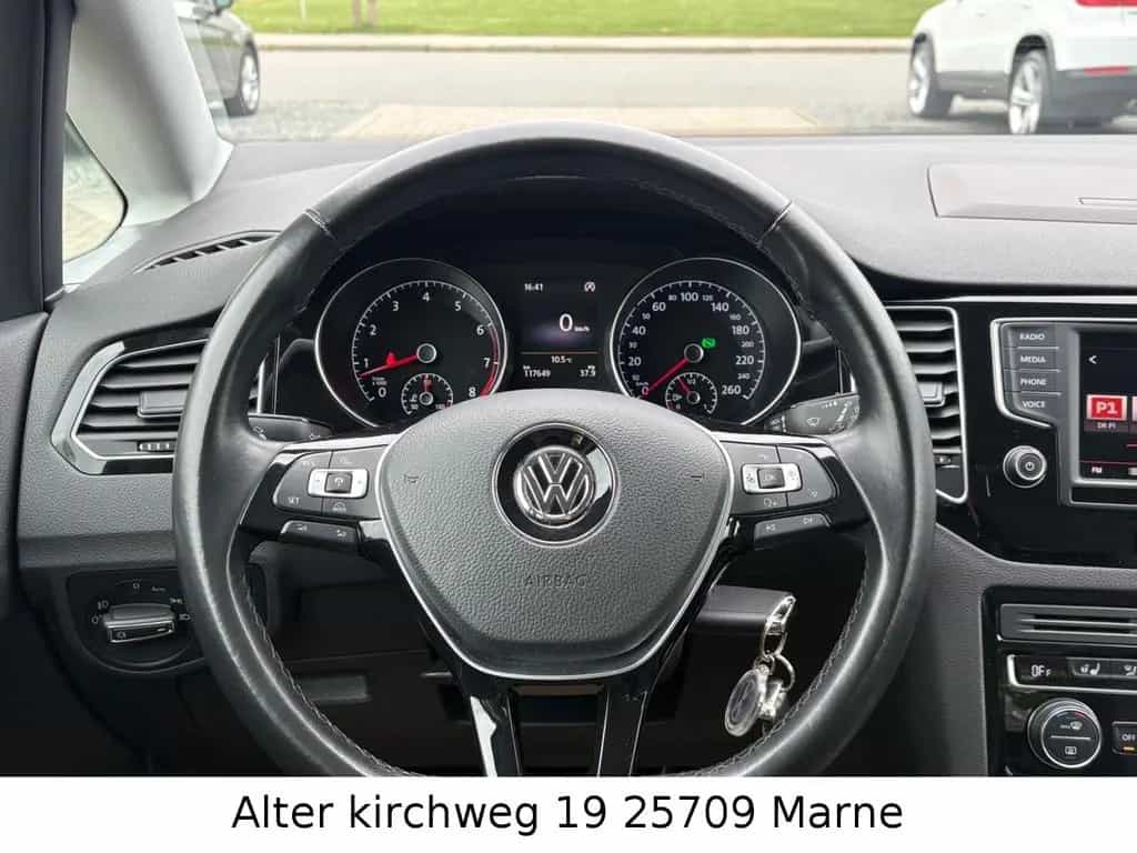 Volkswagen Golf Sportsvan VII Highline KAM.AHK.BT.TÜV NEU 10/2015-photo-10