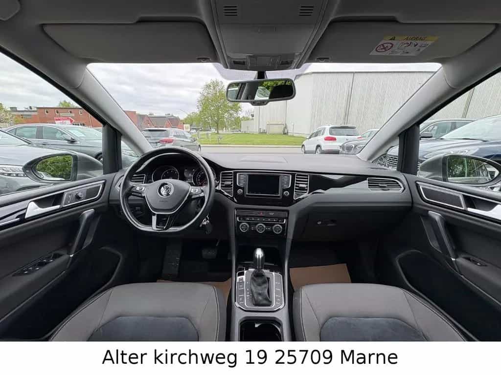 Volkswagen Golf Sportsvan VII Highline KAM.AHK.BT.TÜV NEU 10/2015-photo-11