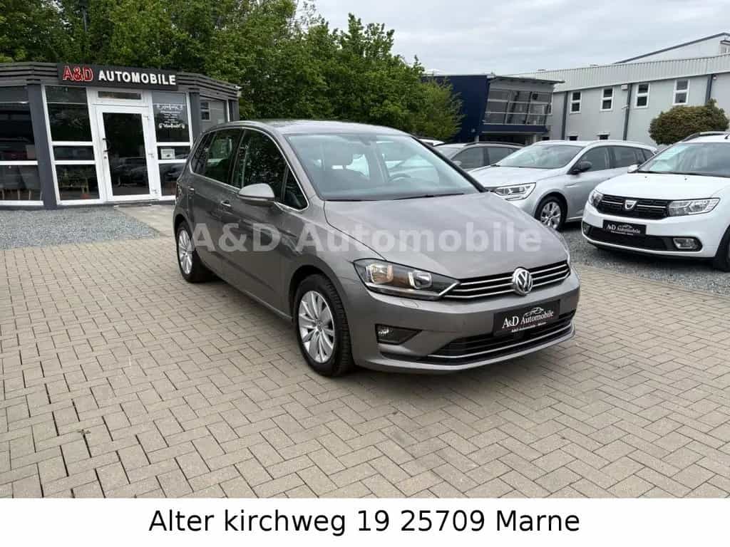 Volkswagen Golf Sportsvan VII Highline KAM.AHK.BT.TÜV NEU 10/2015-photo-2