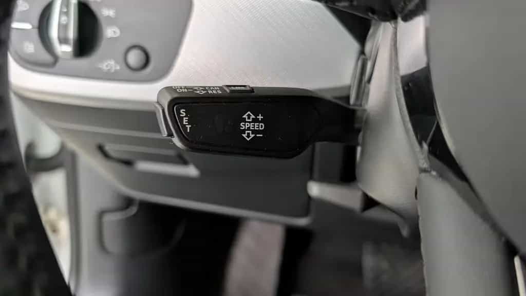 Audi A4 Avant 35 TDI sport S-tronic LED * Navi 01/2019-photo-12