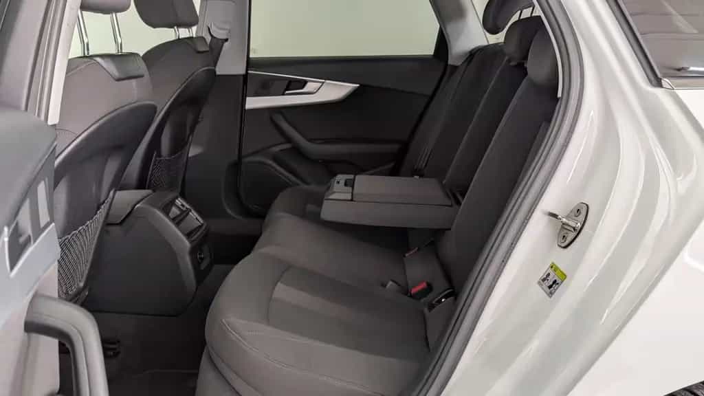 Audi A4 Avant 35 TDI sport S-tronic LED * Navi 01/2019-photo-28