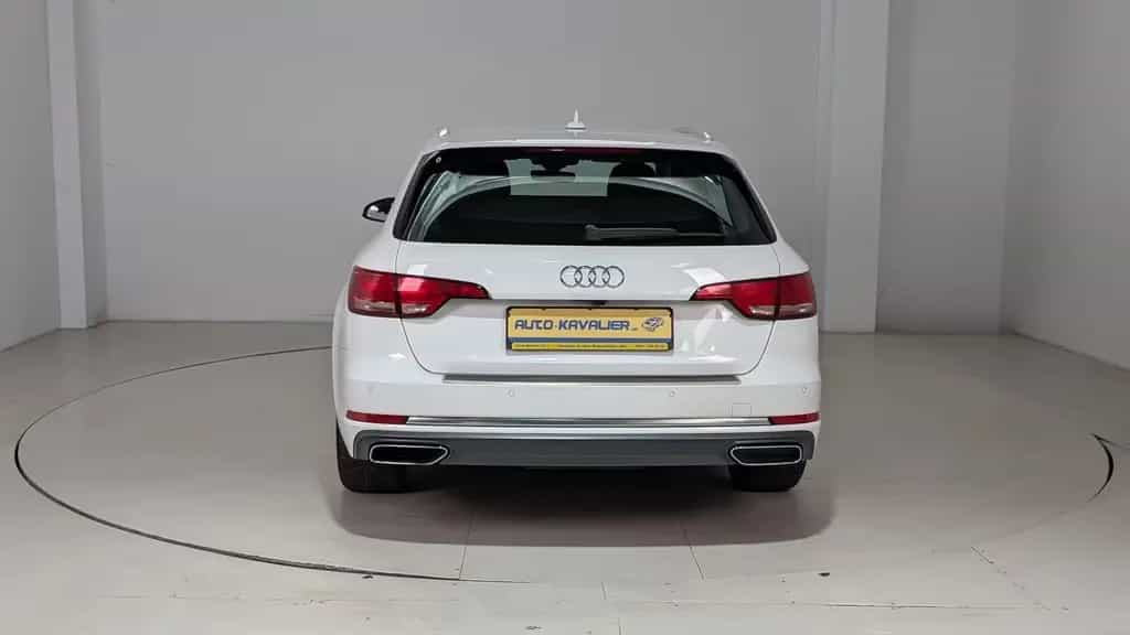 Audi A4 Avant 35 TDI sport S-tronic LED * Navi 01/2019-photo-4