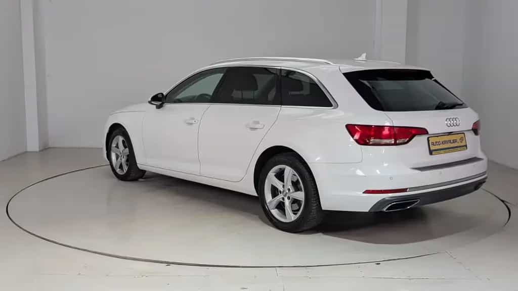 Audi A4 Avant 35 TDI sport S-tronic LED * Navi 01/2019-photo-7