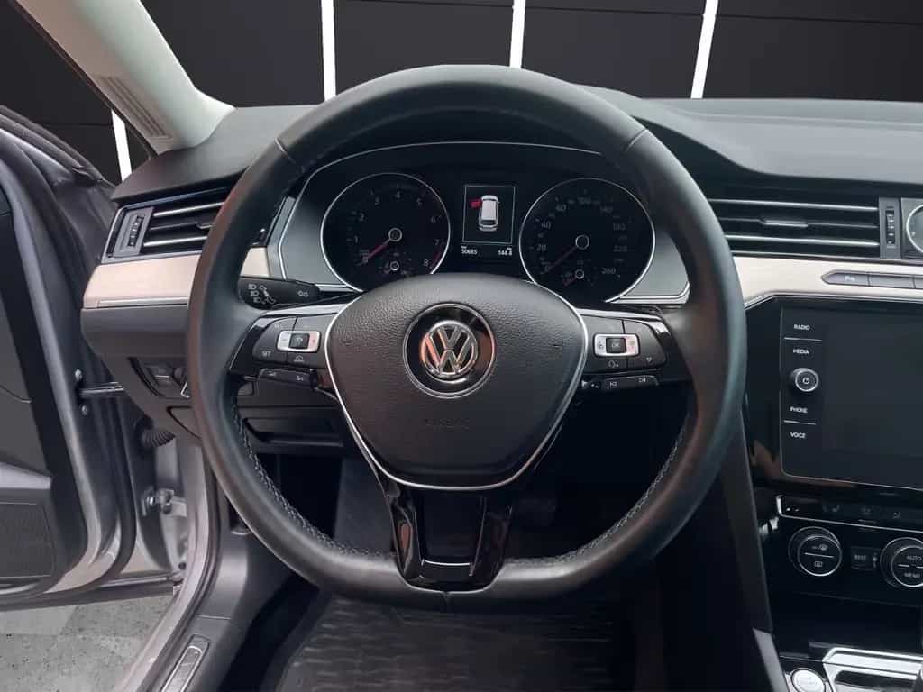Volkswagen Passat Variant Highline *1.Hand*Navi*Kamera*Shz* 01/2018-photo-10