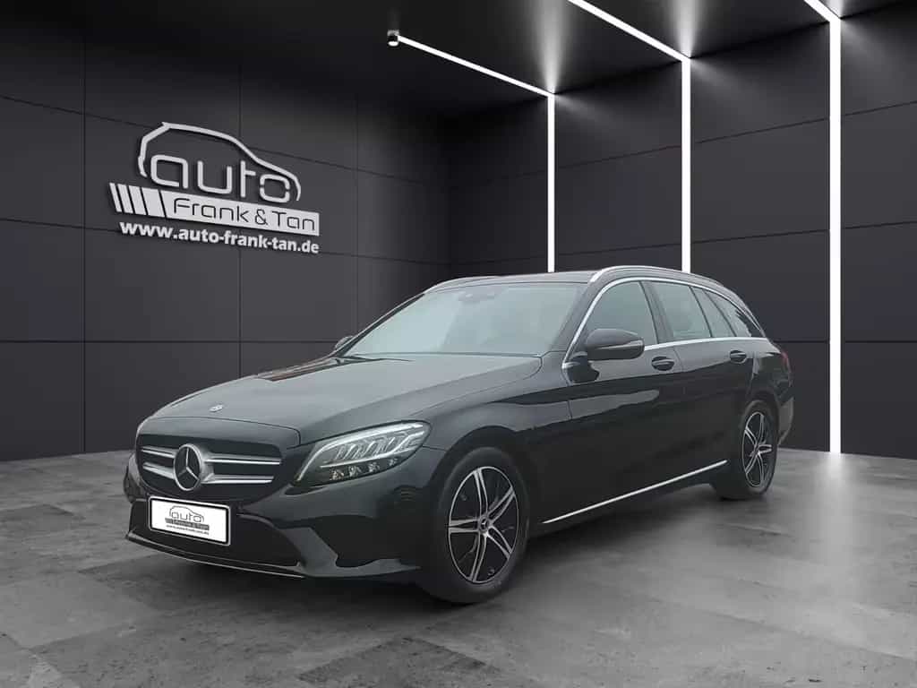 Mercedes-Benz C 300 *Navi*Pano*SitzHZ*Totwinkel*LED* 11/2020-photo-0