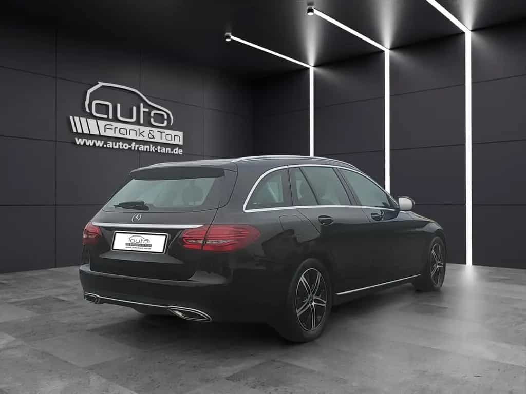 Mercedes-Benz C 300 *Navi*Pano*SitzHZ*Totwinkel*LED* 11/2020-photo-5
