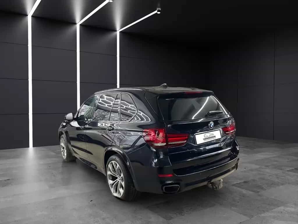 BMW X5 xDrive 35 i *Pano*AHK*Sport-Paket M*Leder* 12/2017-photo-3