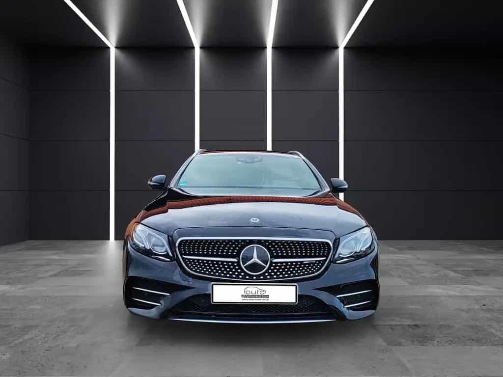 Mercedes-Benz E 43 AMG 4Matic*Head-up*Pano*360°*Ambiente* 04/2017-photo-1