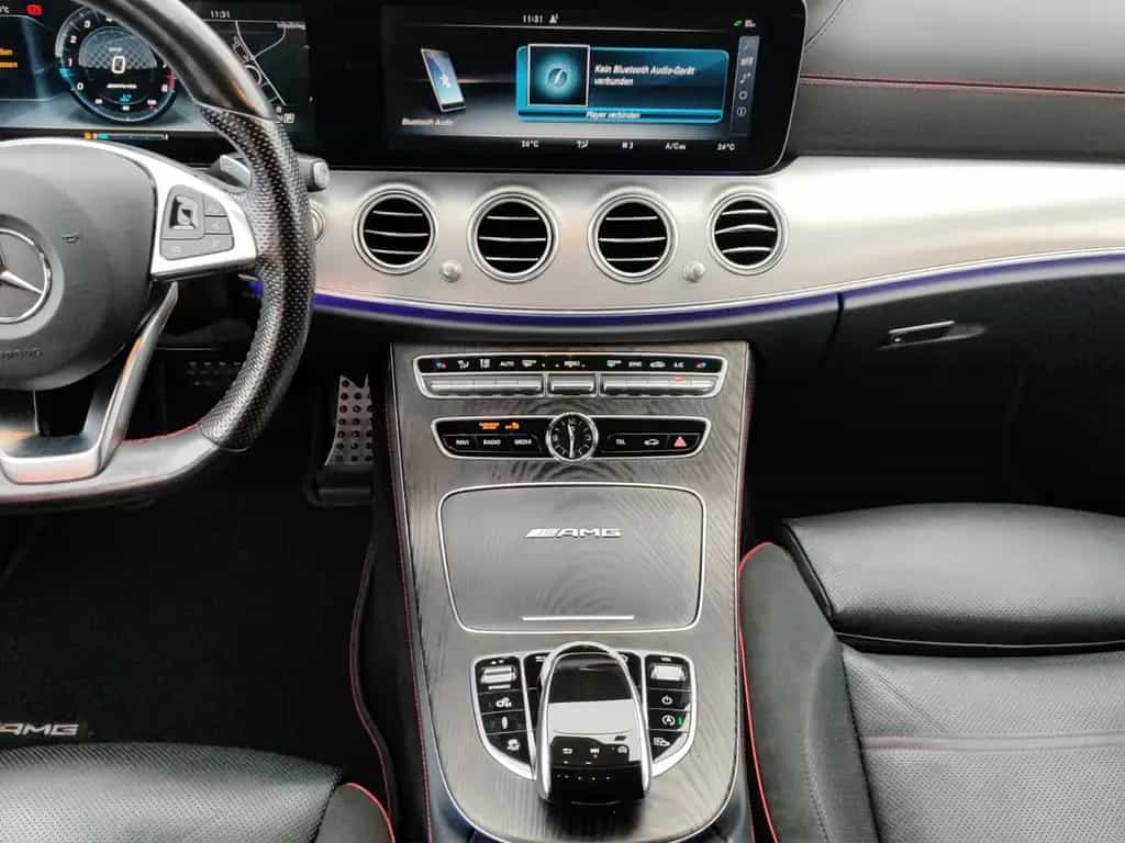 Mercedes-Benz E 43 AMG 4Matic*Head-up*Pano*360°*Ambiente* 04/2017-photo-12