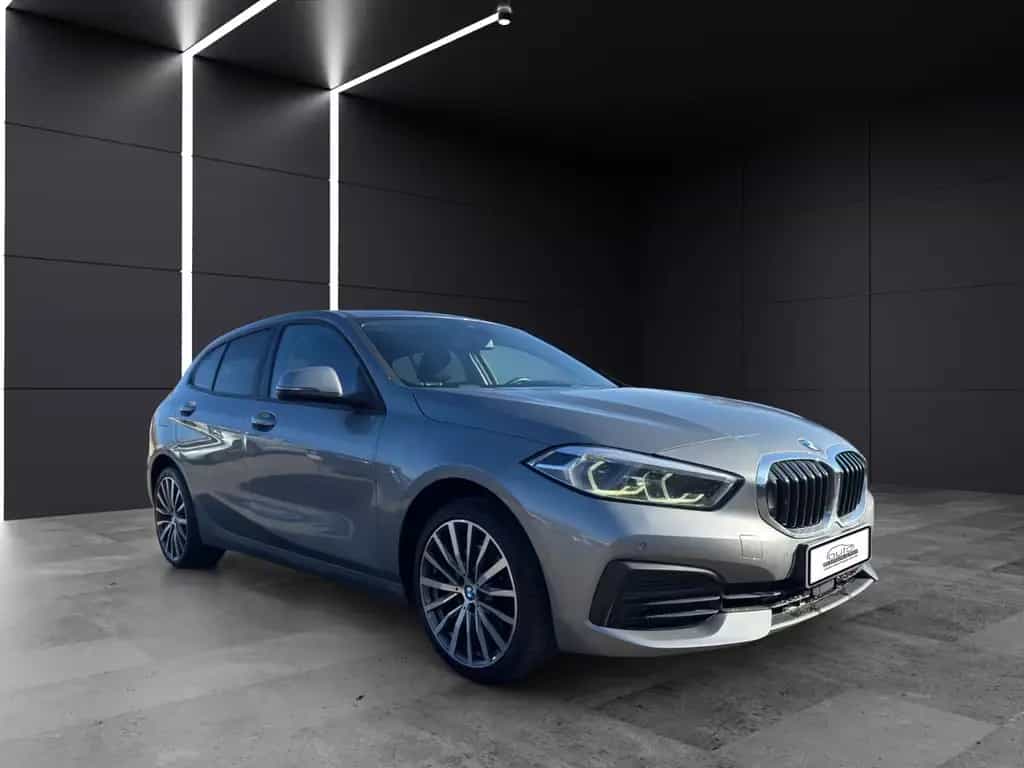 BMW 118 *LED*Apple*Navi*PDC*Fernlichtassistent*DAB* 01/2022-photo-16