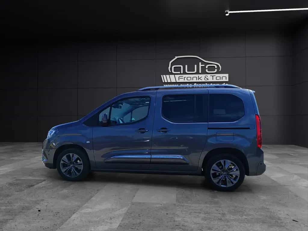 Toyota Proace (Verso) Proace City Verso L1Executive*CarPlay*Tempo*Navi 01/2022-photo-2