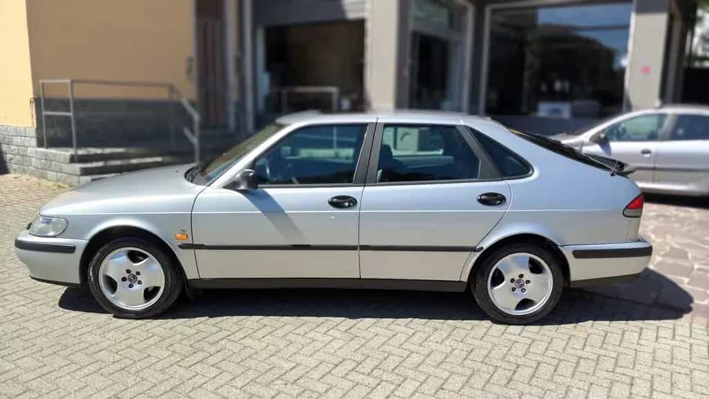 Saab 9-3 2.0i T 16V cat 5 porte aut. SE 03/1999-photo-0
