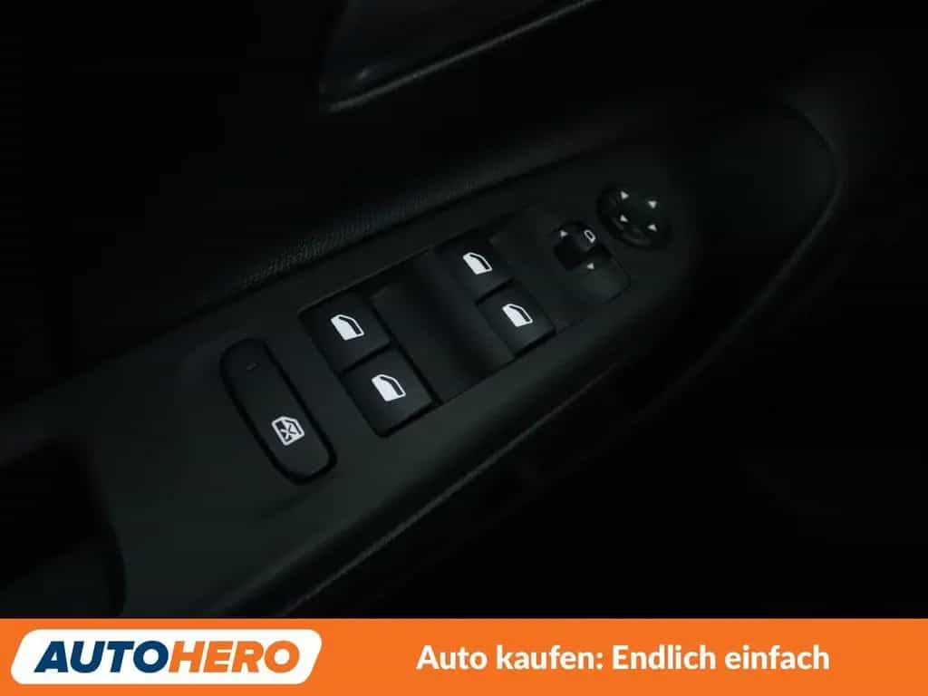 Opel Corsa 1.2 Turbo Edition *LED*CAM*TEMPO*SHZ*LHZ* 10/2020-photo-24