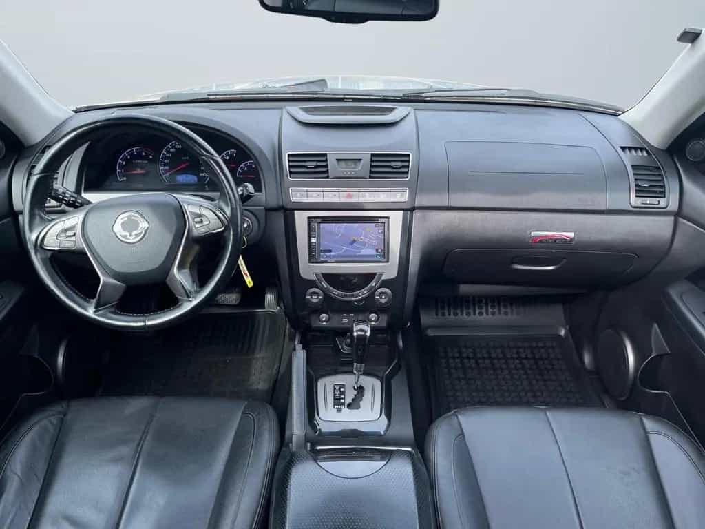 Ssangyong REXTON /4X4/AUTOMATIK/KAMERA/NAVI/7.SITZER/S-DACH 08/2017-photo-17