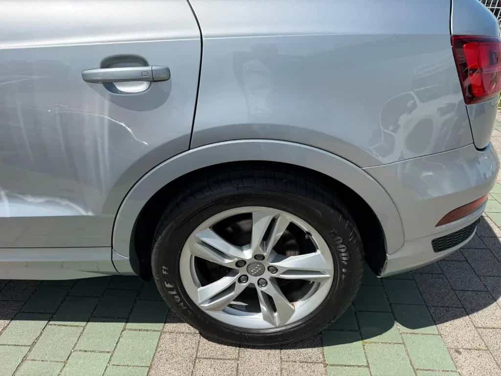 Audi Q3 sport S line Selection LED Navigation Klima 12/2018-photo-10
