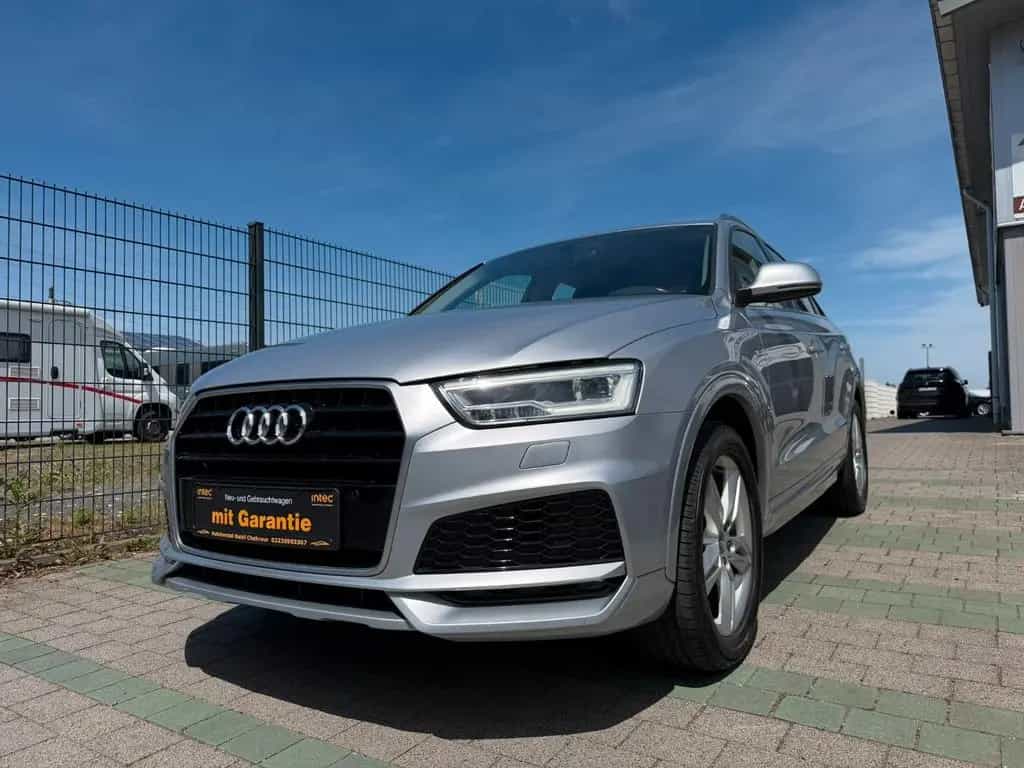Audi Q3 sport S line Selection LED Navigation Klima 12/2018-photo-2