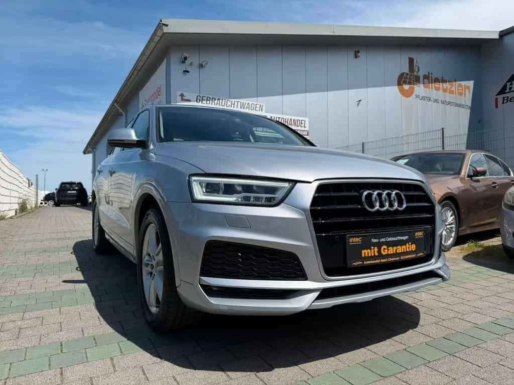 Audi Q3 sport S line Selection LED Navigation Klima 12/2018-photo-3