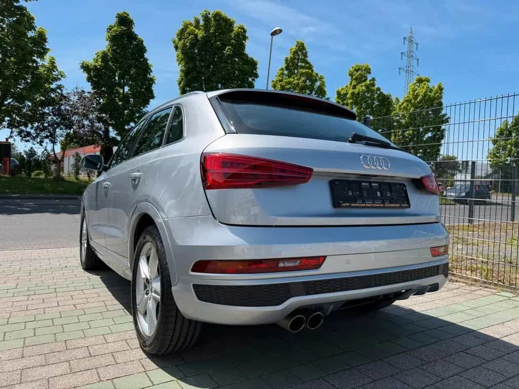 Audi Q3 sport S line Selection LED Navigation Klima 12/2018-photo-5