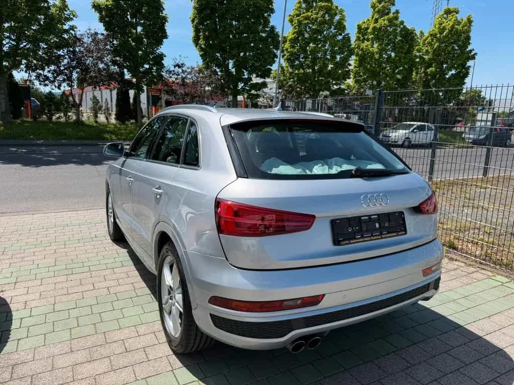 Audi Q3 sport S line Selection LED Navigation Klima 12/2018-photo-8