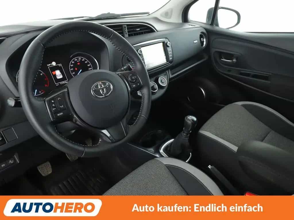 Toyota Yaris 1.5 Dual VVT-iE Y20 Club *CAM*SHZ*ALU* 09/2019-photo-10