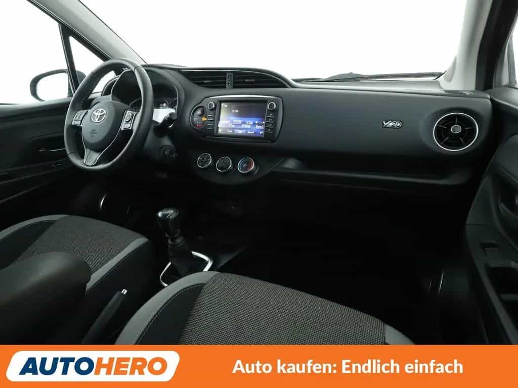 Toyota Yaris 1.5 Dual VVT-iE Y20 Club *CAM*SHZ*ALU* 09/2019-photo-12