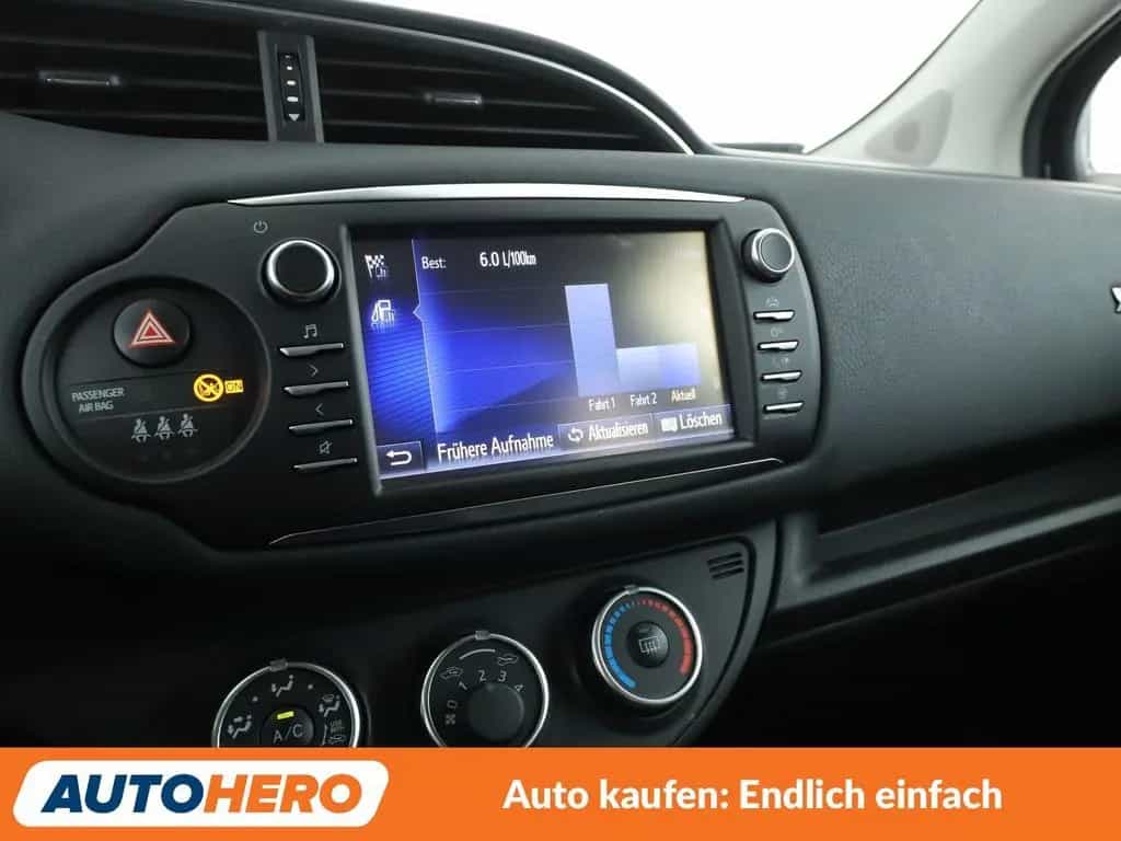 Toyota Yaris 1.5 Dual VVT-iE Y20 Club *CAM*SHZ*ALU* 09/2019-photo-21