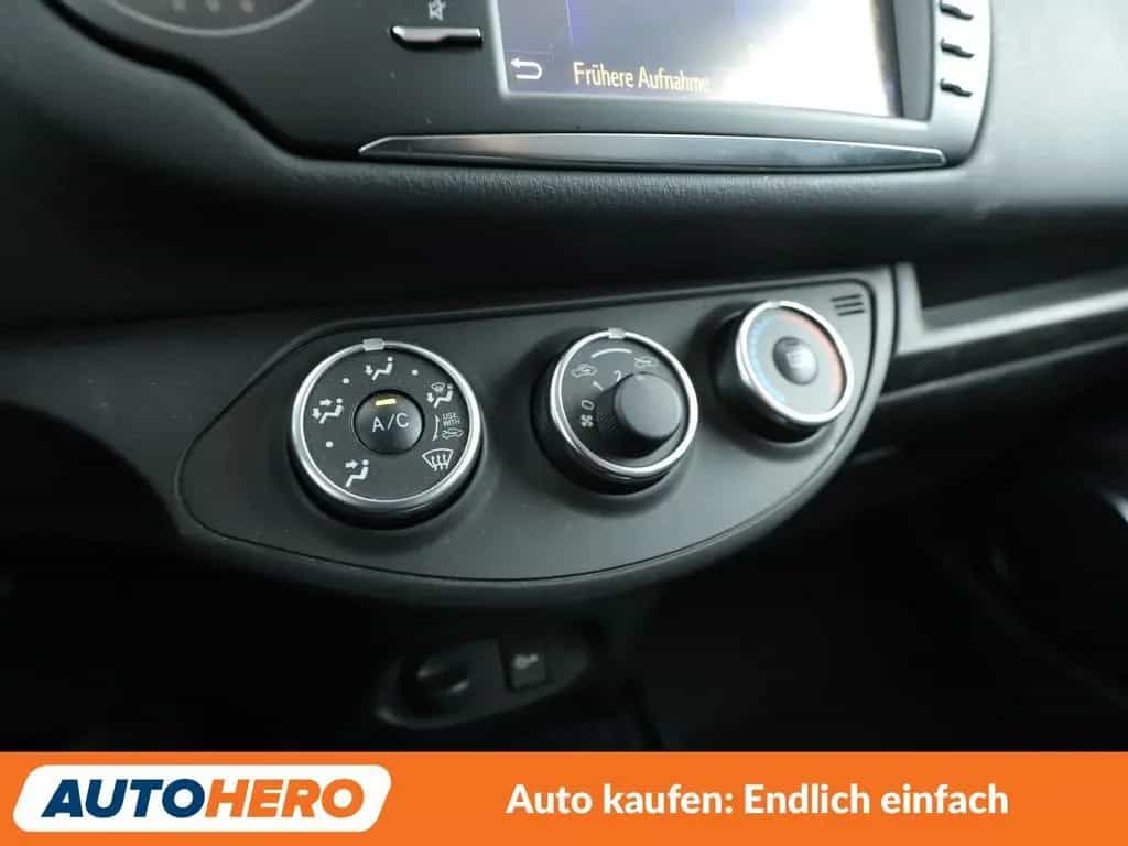 Toyota Yaris 1.5 Dual VVT-iE Y20 Club *CAM*SHZ*ALU* 09/2019-photo-22