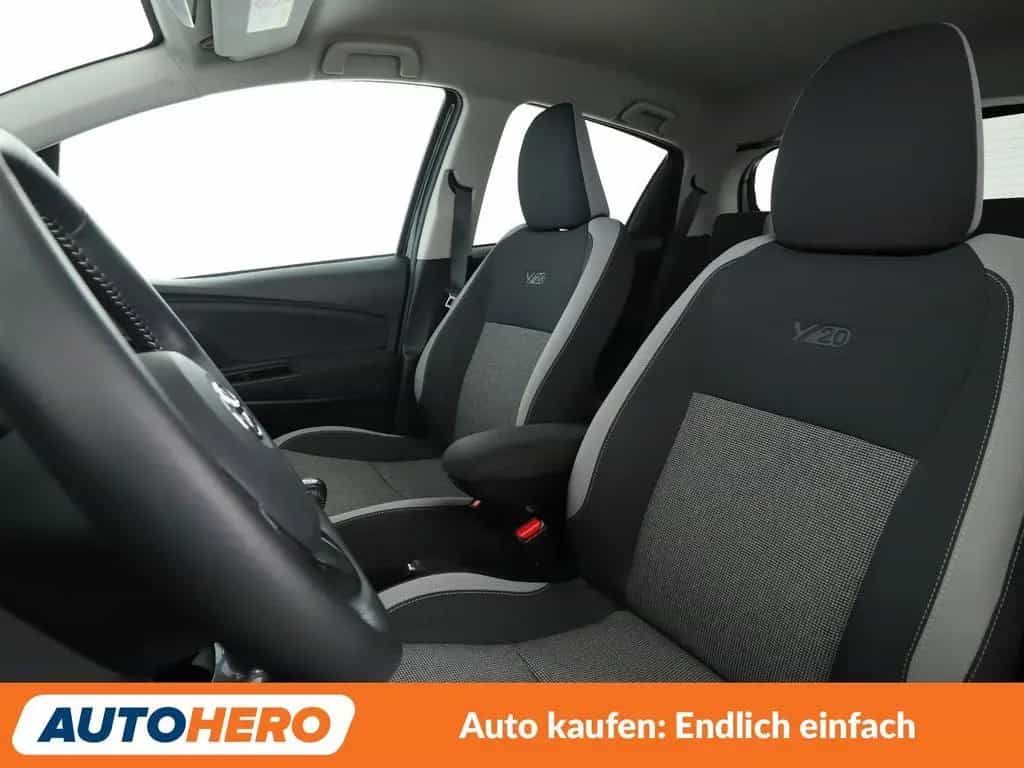 Toyota Yaris 1.5 Dual VVT-iE Y20 Club *CAM*SHZ*ALU* 09/2019-photo-9