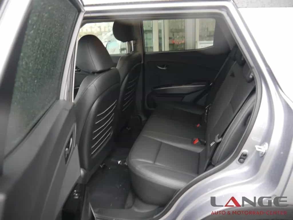 Ssangyong Tivoli Grand Black Line 4x2 Automatik Navi Klima 04/2024-photo-8