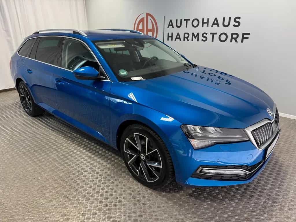 Skoda Superb Combi Style 4x4 AHK*StHz*LED*Kamera 06/2022-photo-7