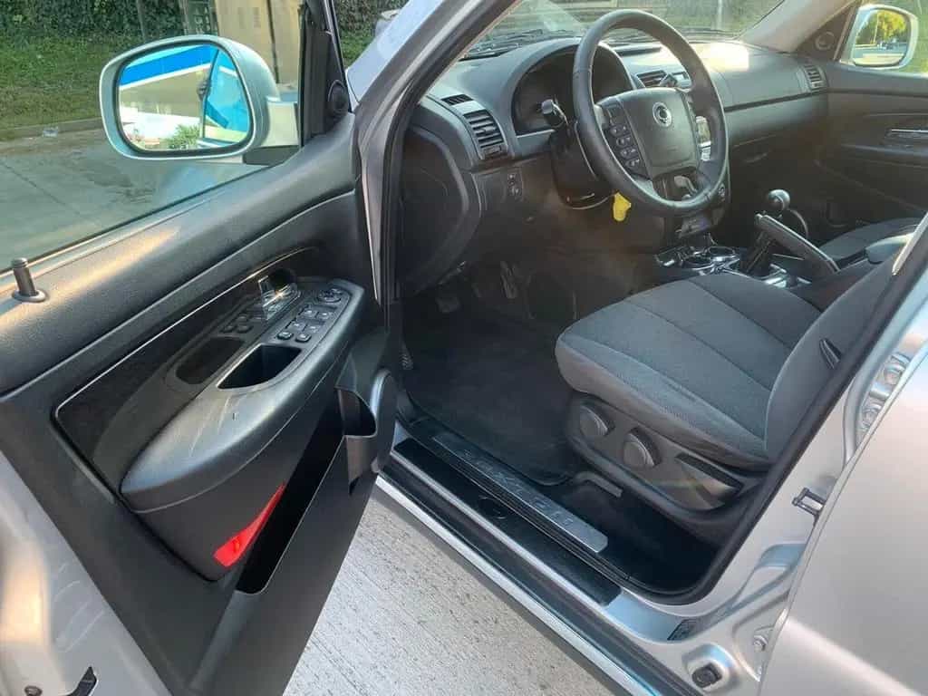 Ssangyong REXTON W 2.0 Xdi, 7 posti, solo 2 prop 10/2013-photo-13