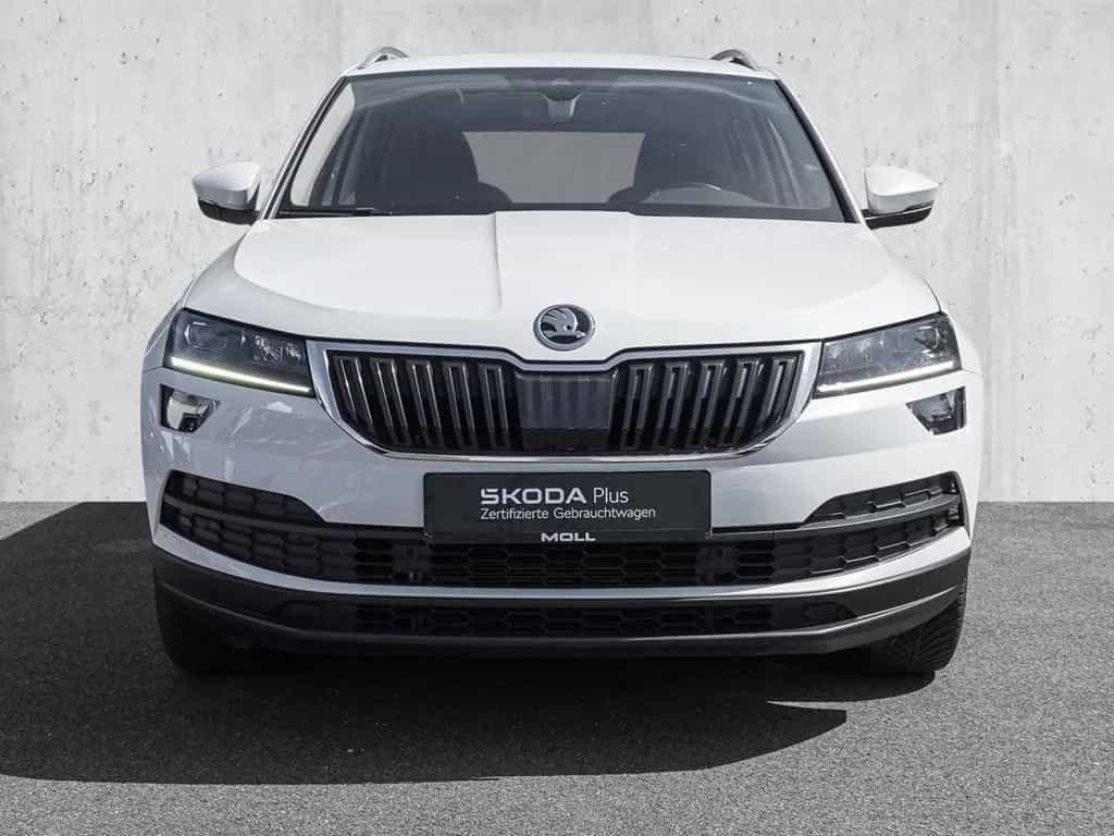 Skoda Karoq 1.5 TSI DSG Ambition Pano LED 08/2022-photo-2