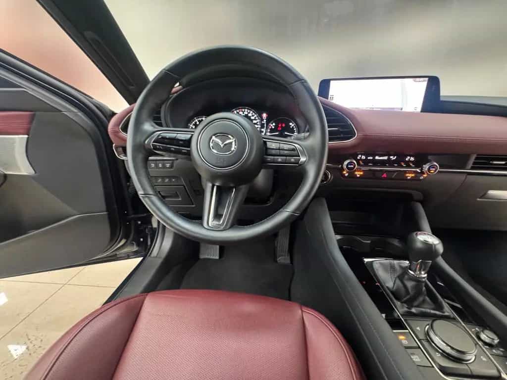 Mazda 3 X186ps EXCLUSIVE Leder-Rot/360°K/BOSE/ACC/GSD 07/2023-photo-16