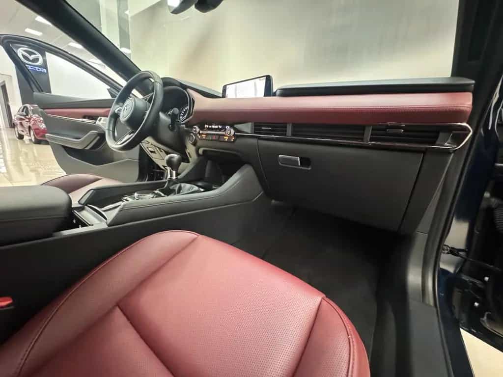 Mazda 3 X186ps EXCLUSIVE Leder-Rot/360°K/BOSE/ACC/GSD 07/2023-photo-39