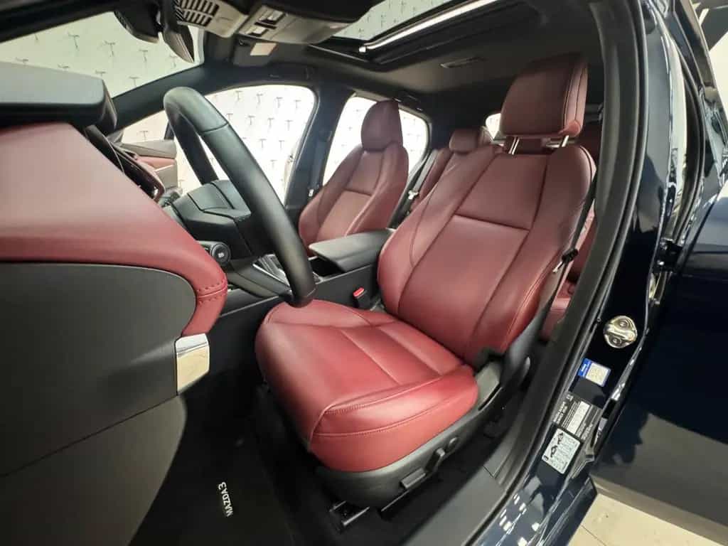Mazda 3 X186ps EXCLUSIVE Leder-Rot/360°K/BOSE/ACC/GSD 07/2023-photo-41
