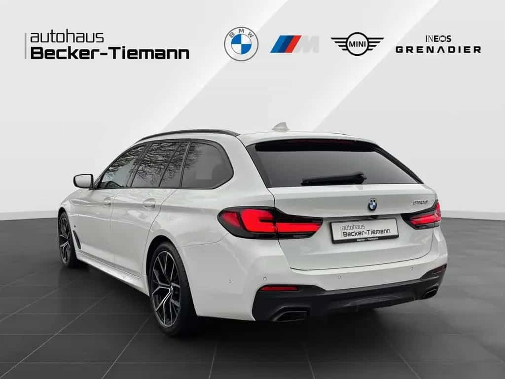 BMW 520 d Touring | M Sport | AHK | Driv.Assist. Prof 09/2021-photo-3