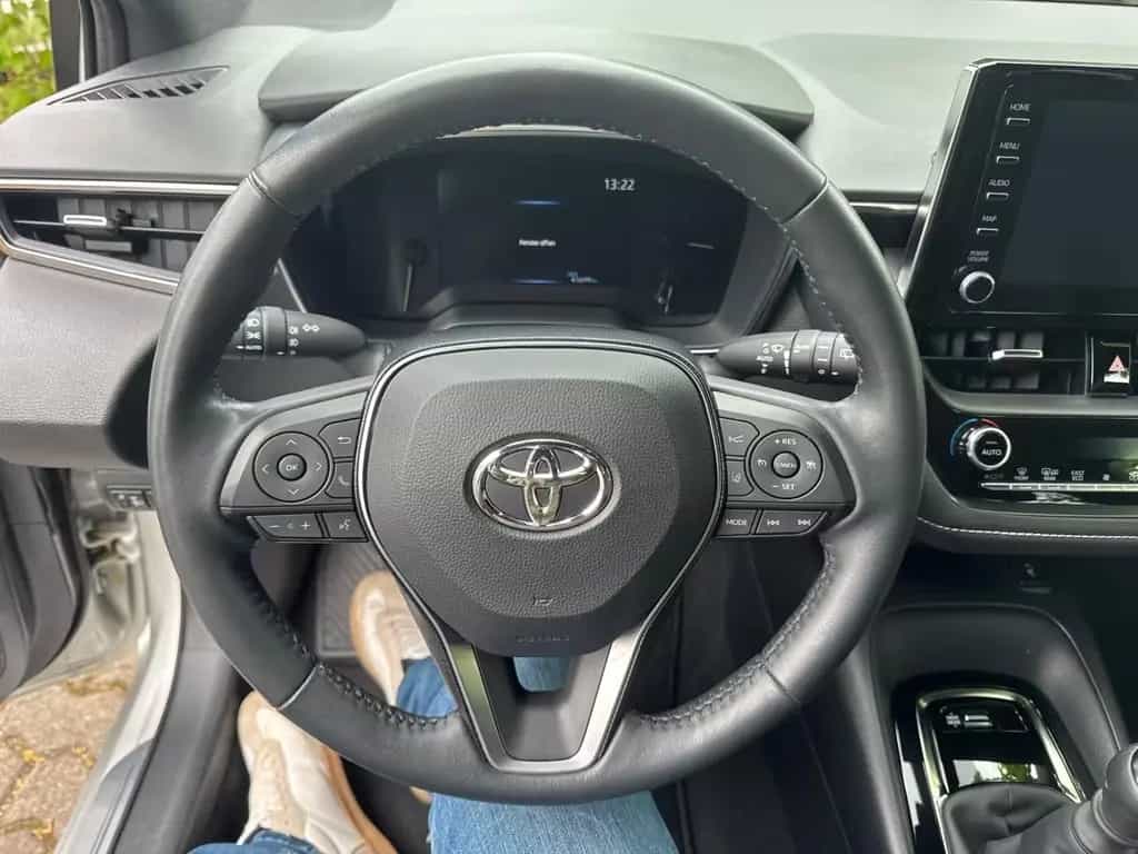 Toyota Corolla Touring Sports Team D 09/2021-photo-13