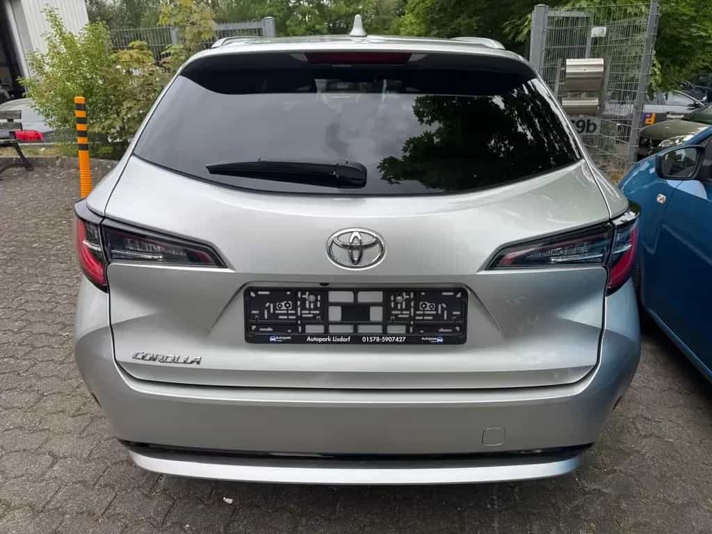 Toyota Corolla Touring Sports Team D 09/2021-photo-9