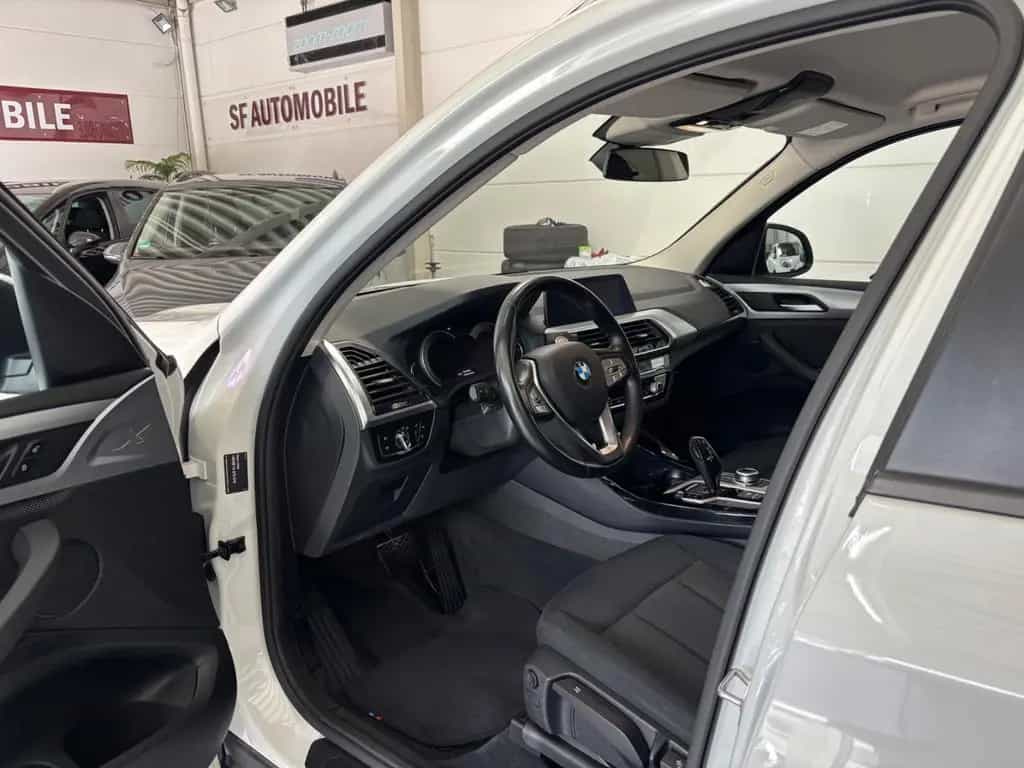 BMW X3 xDrive 20 d Advantage *CarPlay*AHK* 09/2020-photo-9