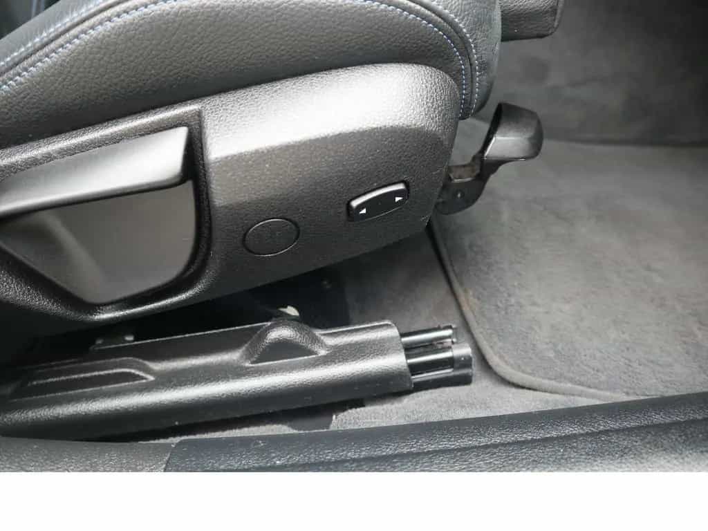 BMW 320 xDrive M Sport Navi Allrad Scheckheftgepfleg 10/2018-photo-12