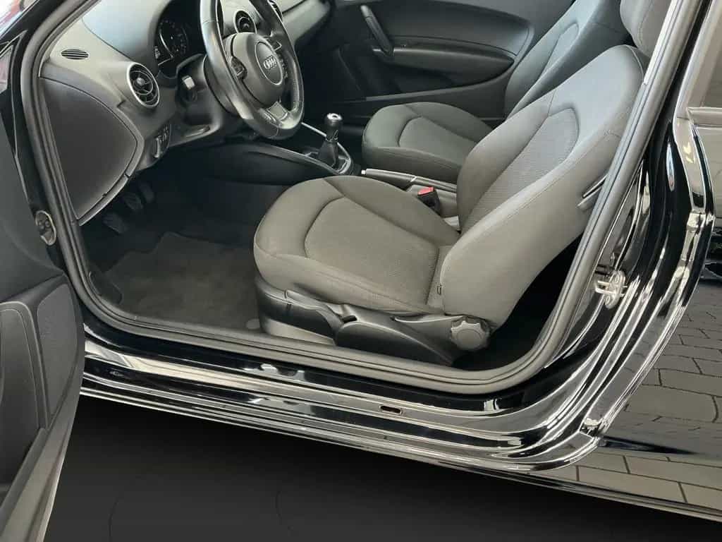 Audi A1 basis***MTL.RATE 150 €*** 06/2017-photo-14