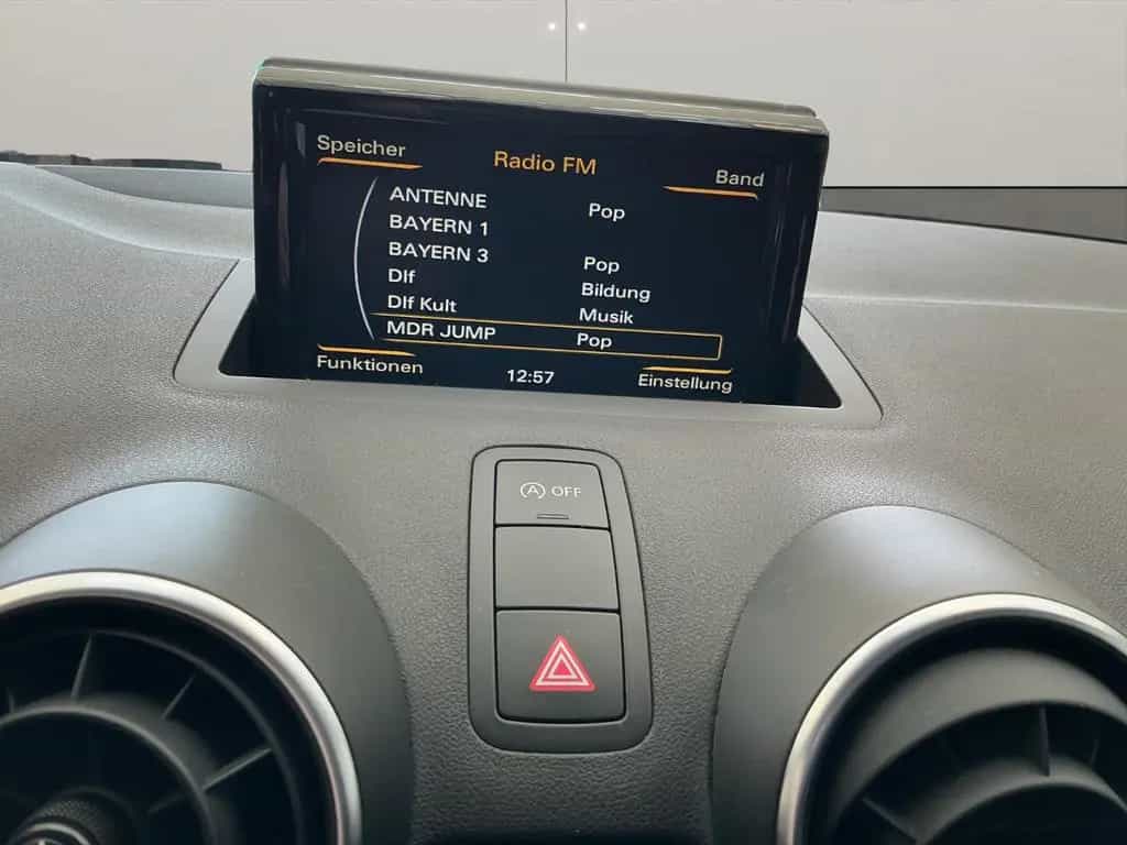 Audi A1 basis***MTL.RATE 150 €*** 06/2017-photo-21