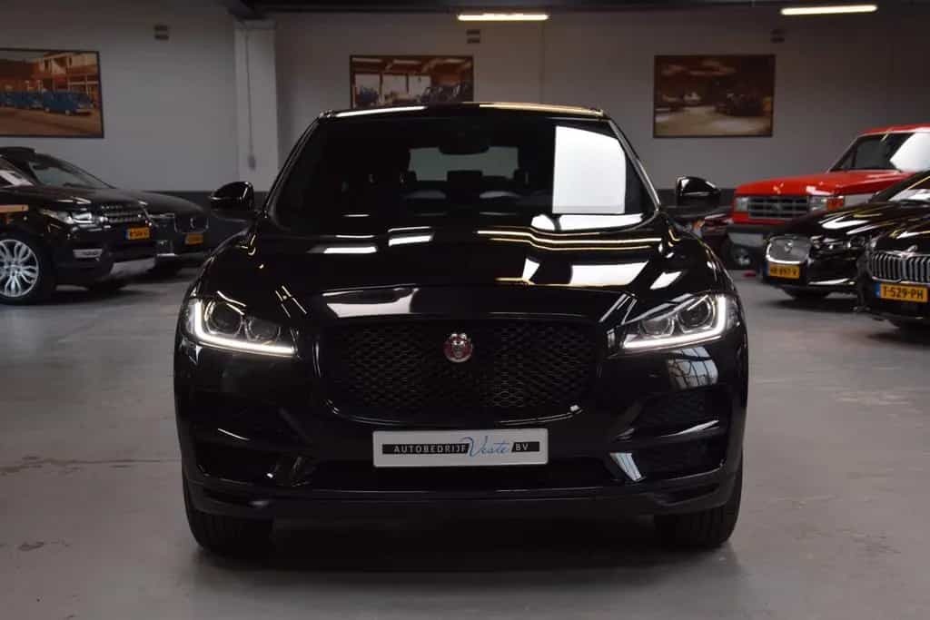 Jaguar F-Pace Prestige AWD Navi|Leder 09/2020-photo-6