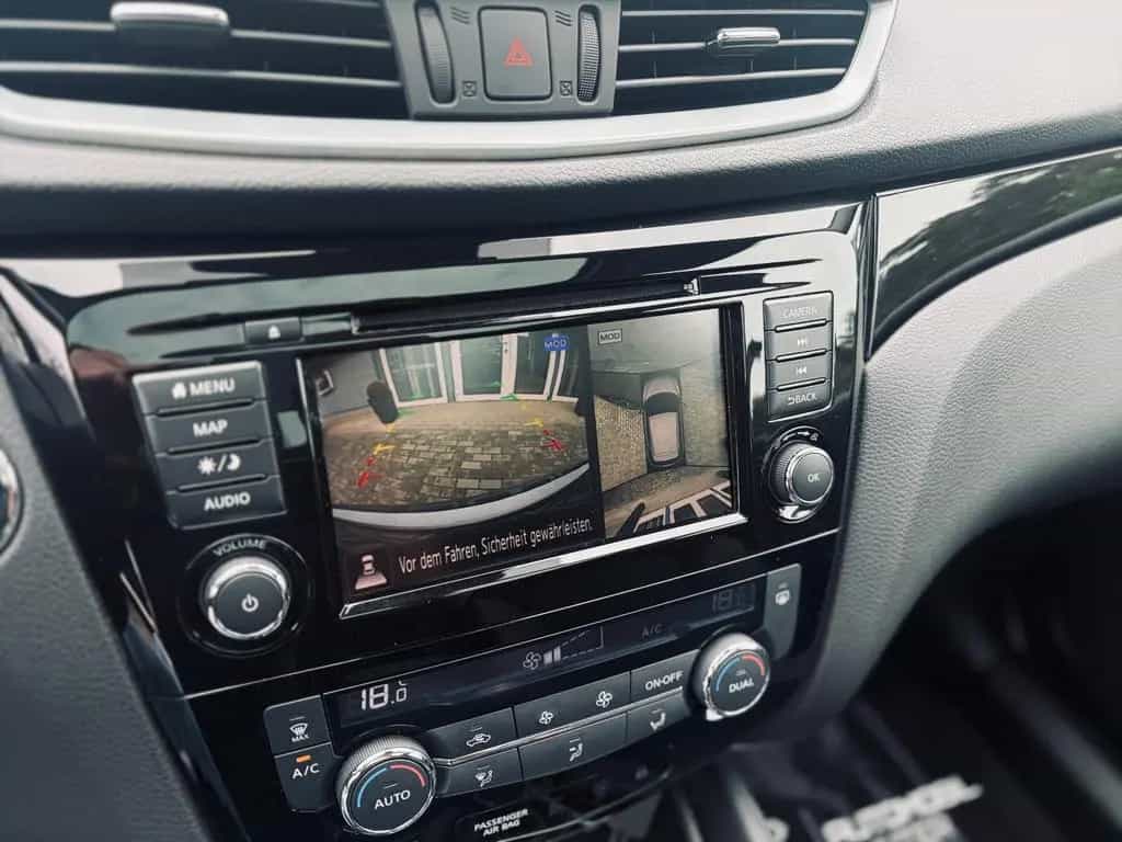 Nissan Qashqai Zama 1.3 Automatik+4xKamera+Pano+I-Key+ 04/2021-photo-14