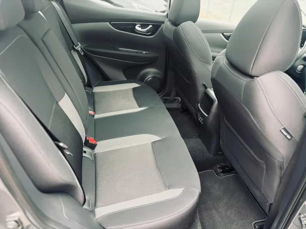 Nissan Qashqai Zama 1.3 Automatik+4xKamera+Pano+I-Key+ 04/2021-photo-25