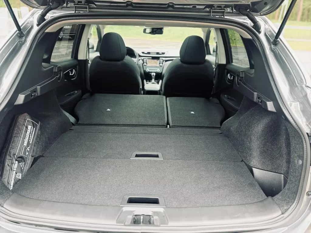 Nissan Qashqai Zama 1.3 Automatik+4xKamera+Pano+I-Key+ 04/2021-photo-34