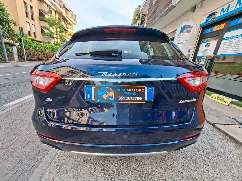 Maserati Levante 3.0 V6 250cv GRAN LUSSO 08/2018-photo-6