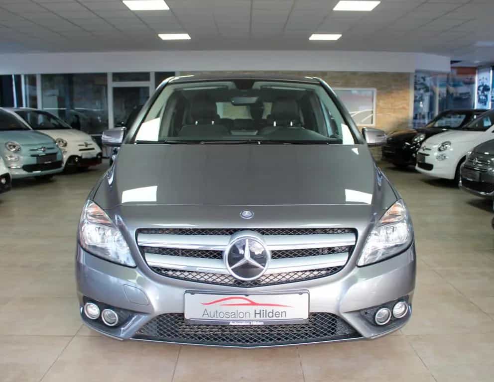 Mercedes-Benz B 200 Automatik Navi Teilleder TÜV Neu 2.Hand 08/2014-photo-1