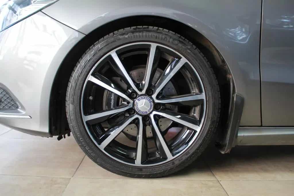 Mercedes-Benz B 200 Automatik Navi Teilleder TÜV Neu 2.Hand 08/2014-photo-19