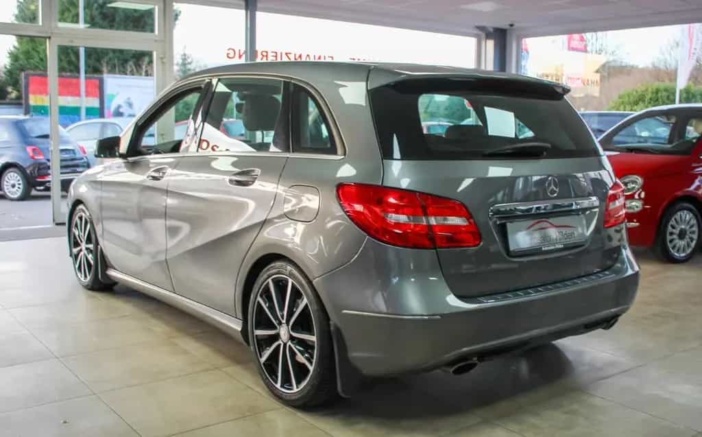 Mercedes-Benz B 200 Automatik Navi Teilleder TÜV Neu 2.Hand 08/2014-photo-6
